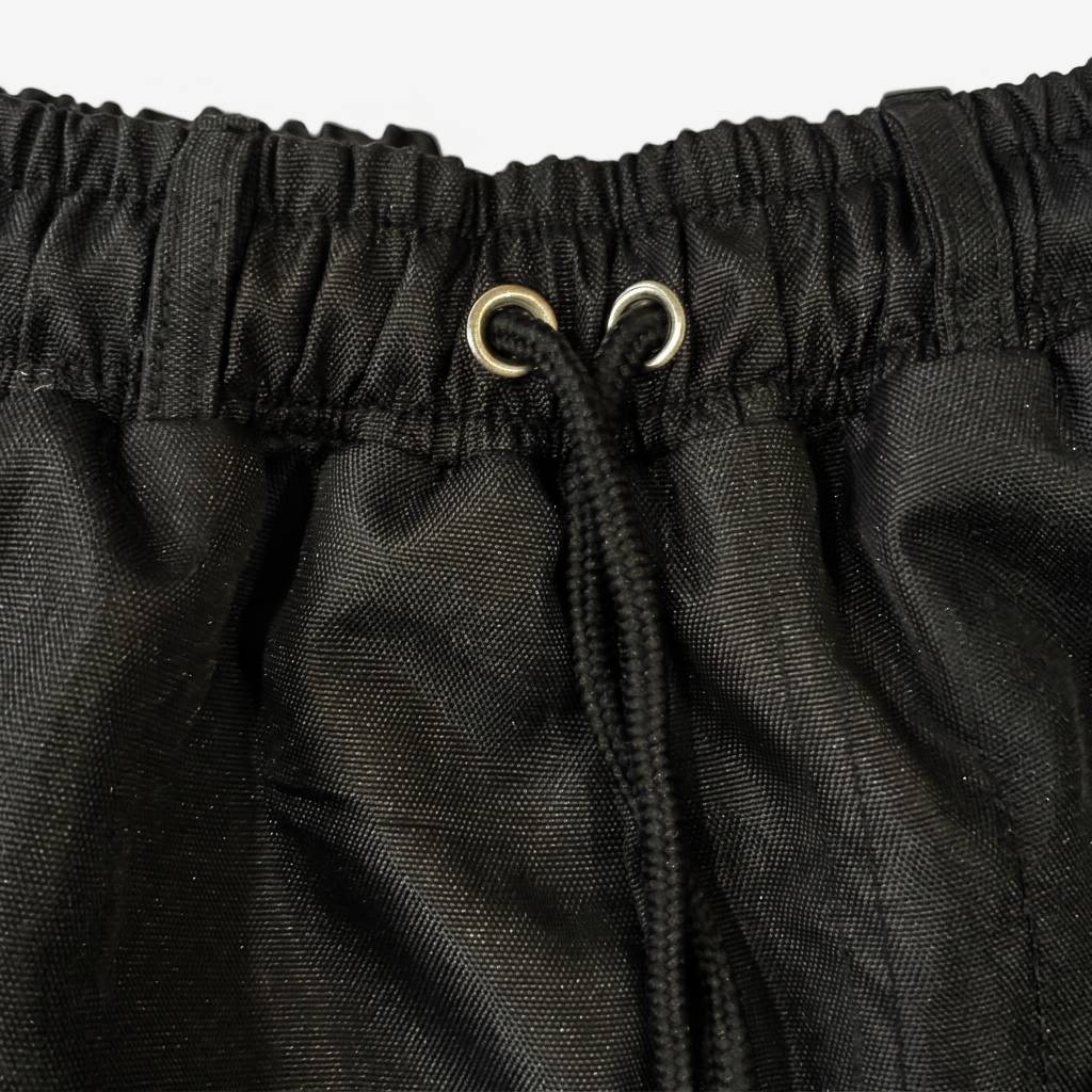 waist detail